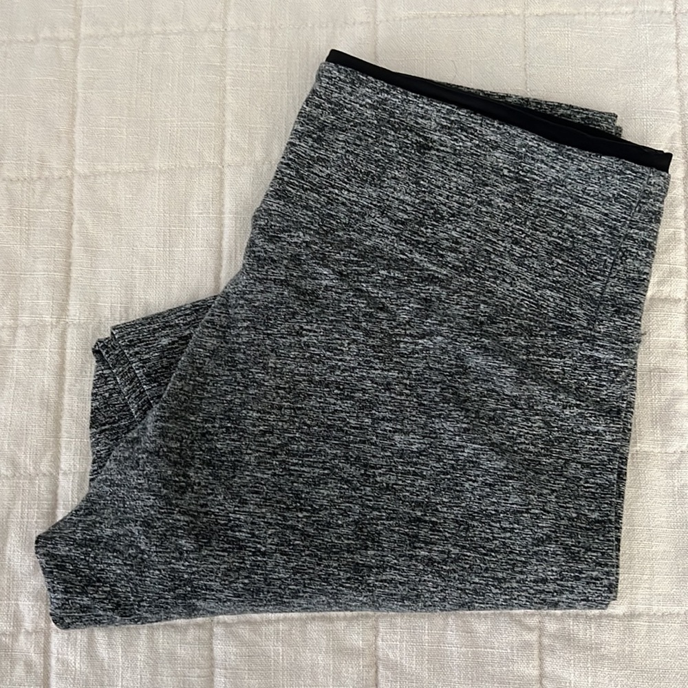 Koral Core Mystic Capri Legging Grey/Black Size Medium